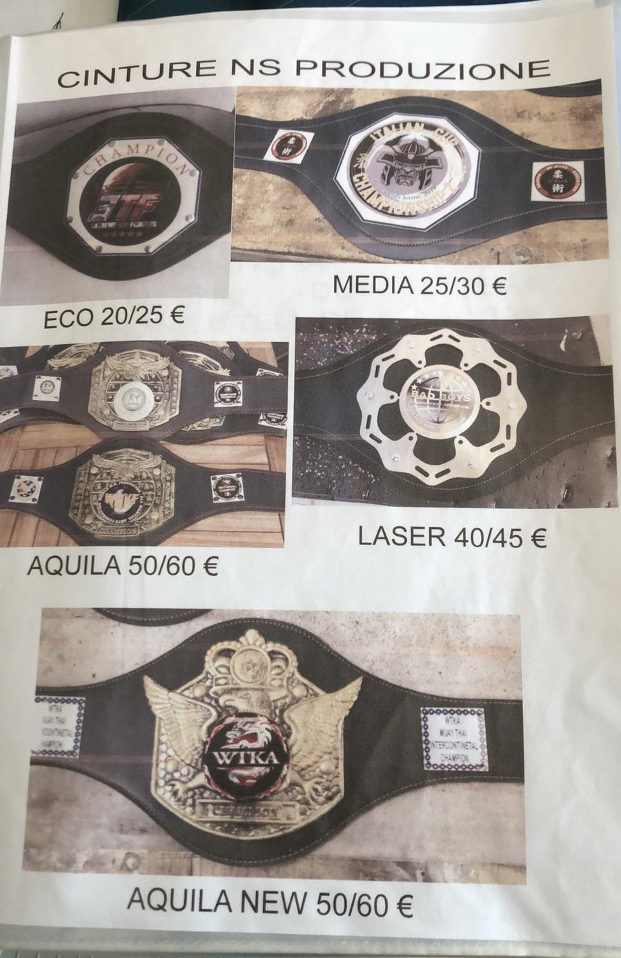 Cinturone con placca in resina