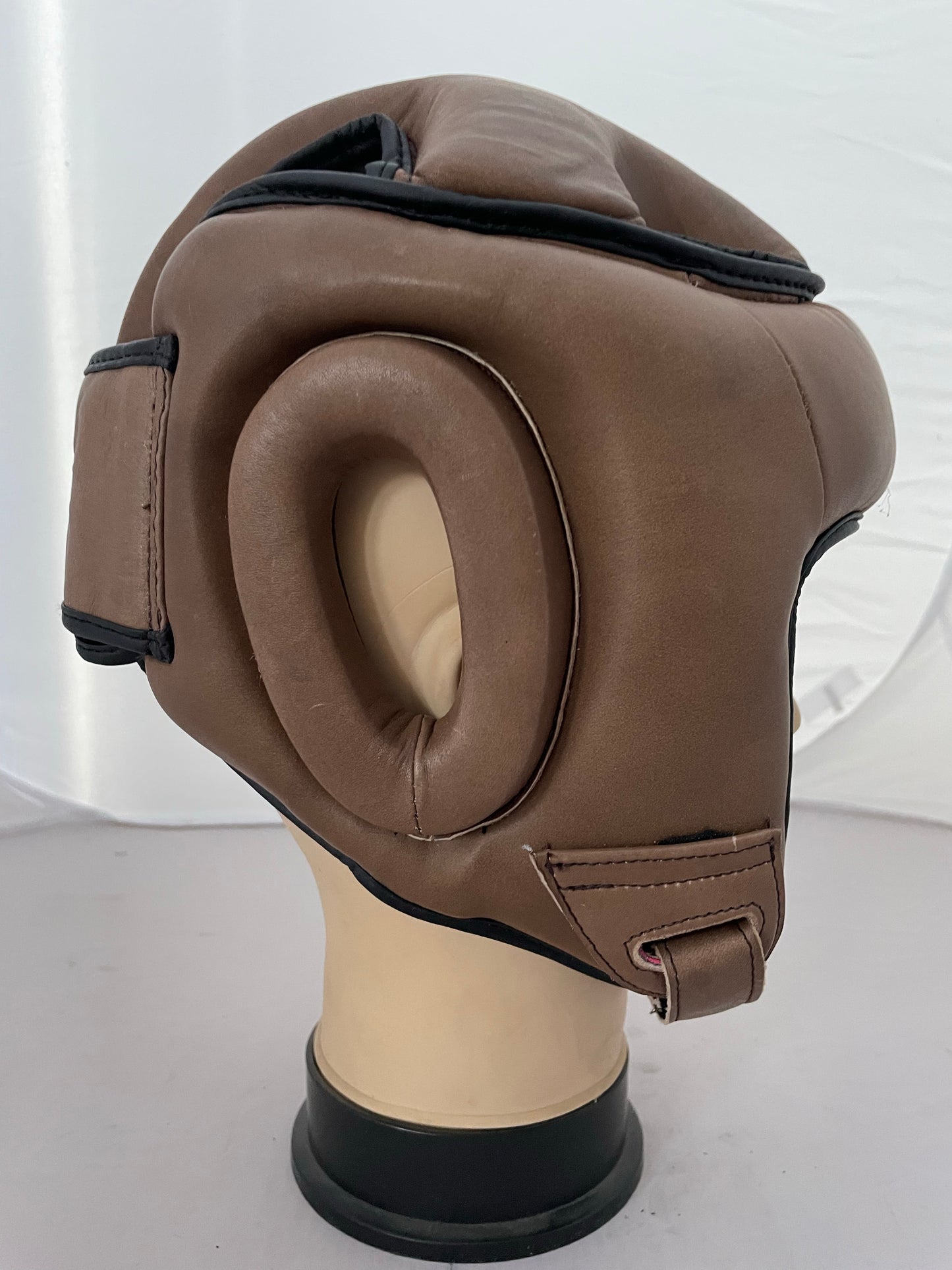 Casco da Boxe in pelle di bufalo